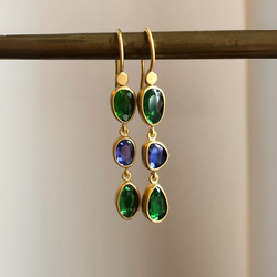 GREEN TOURMALINE AND SAPPHIRE DROP EARRINGS