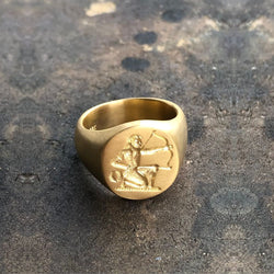 22K GOLD OVAL ENGRAVED RING