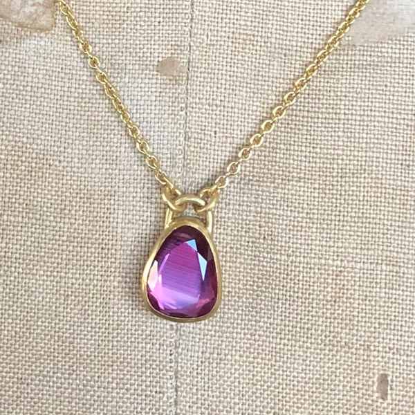 RUBY PENDANT NECKLACE