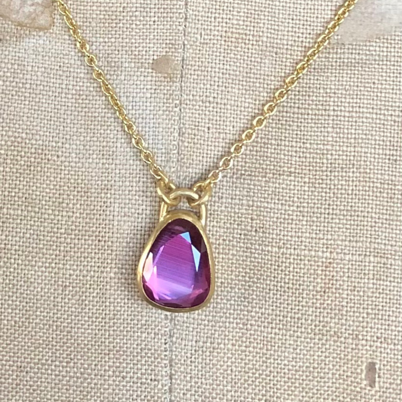 RUBY PENDANT NECKLACE