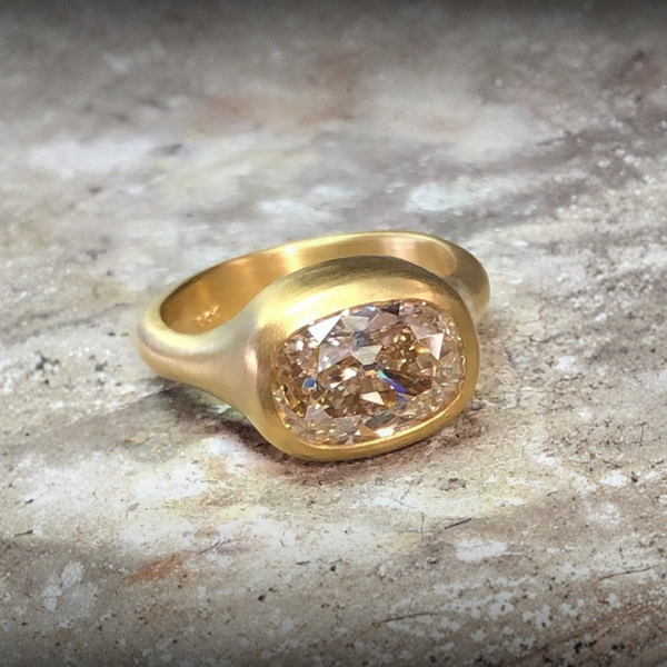 22K GOLD RING WITH DIAMOND OLD MINE CUSHION CUT