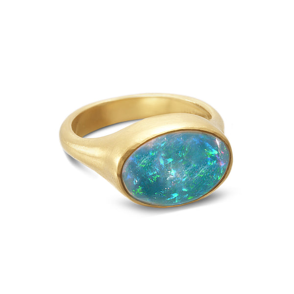 OVAL OPAL RING